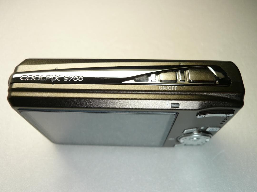 Nikon★COOLPIX S700⭐️極美品⭕️安心の実働品❤️美しいガンメタ