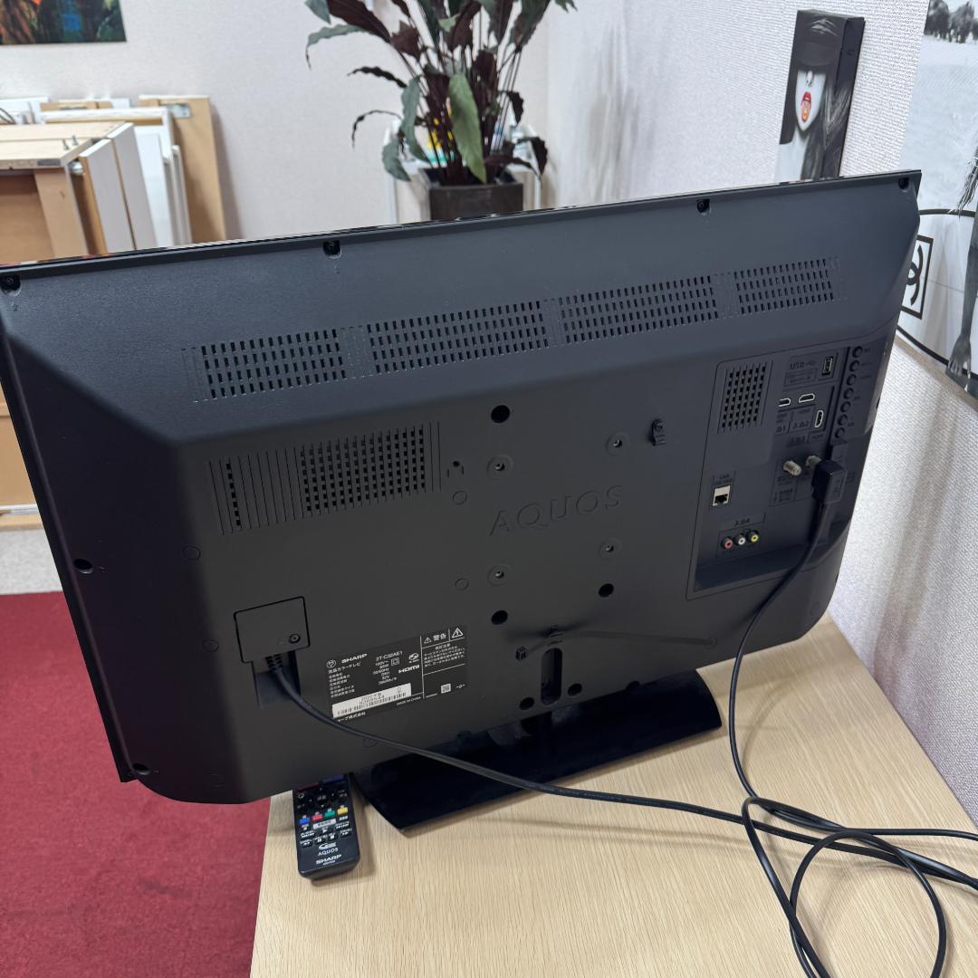 東京23区送料無料　美品シャープ液晶テレビ　2020年製32型　洗浄/除菌済み