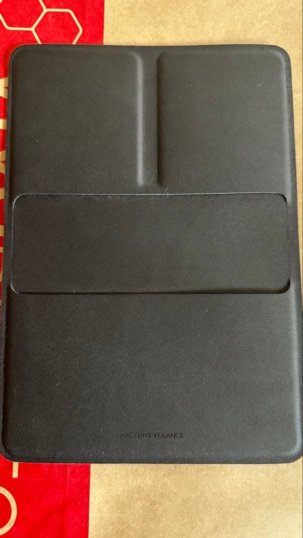 アークテリクス　パスポートウォレット