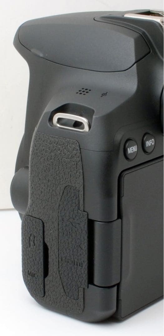 専用！超美品！Canon EOS kiss X10i★高精度AF★レンズなし