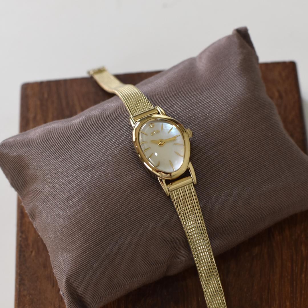 〇 ete 〇エテ　　腕時計　ジェムフェイス　レディース　　ダイヤ