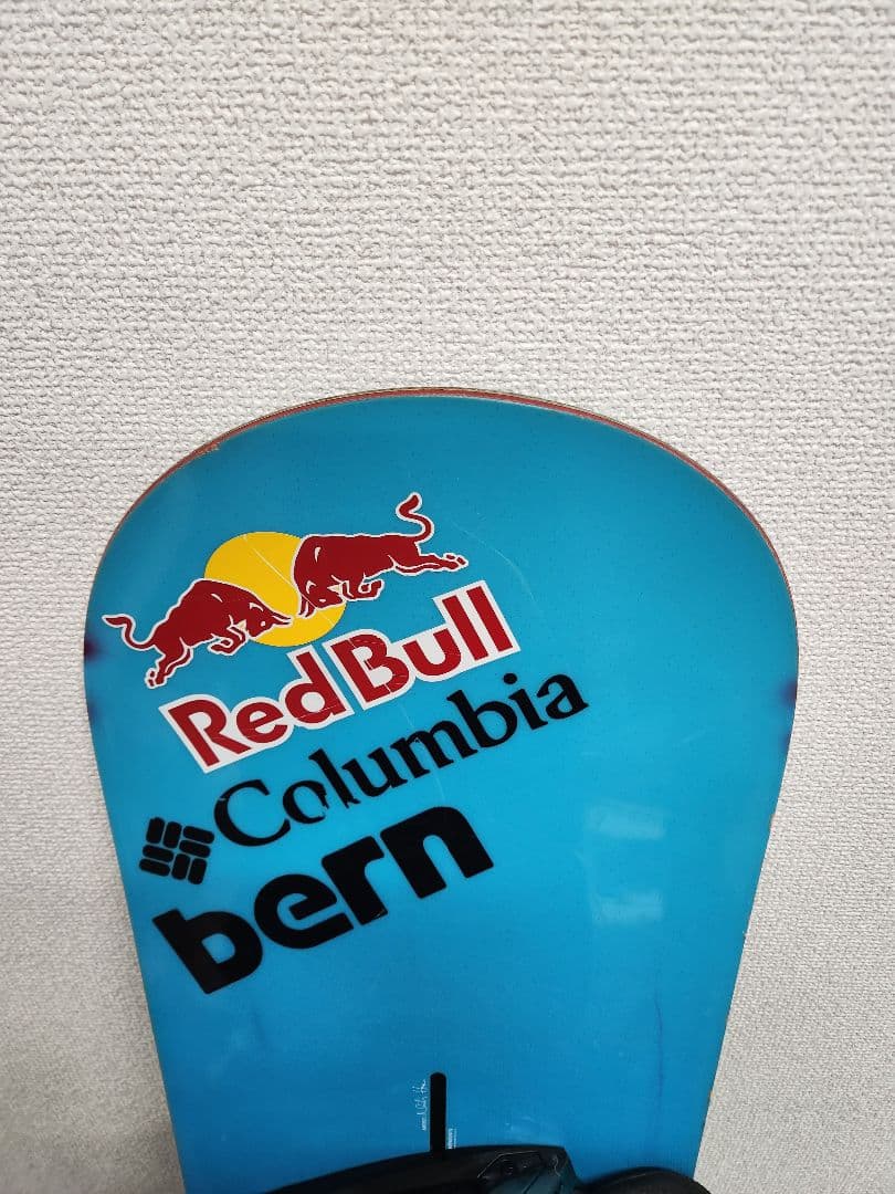 Red Bull Columbia bern スノーボード　153㎝