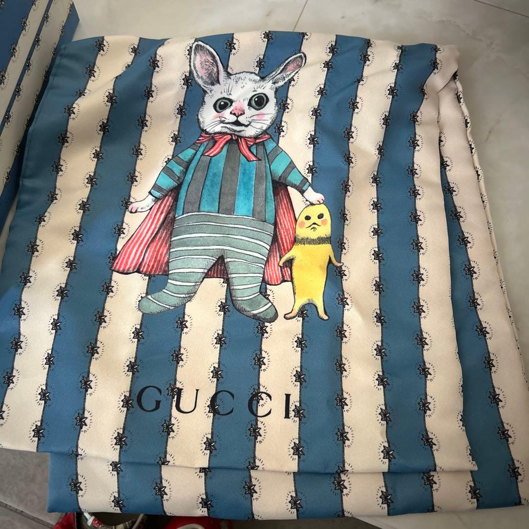 GUCCI キッズスニーカー　ヒグチユウコ