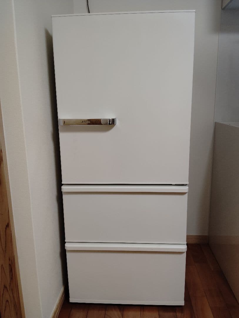 2022年式　冷凍冷蔵庫　ホワイト