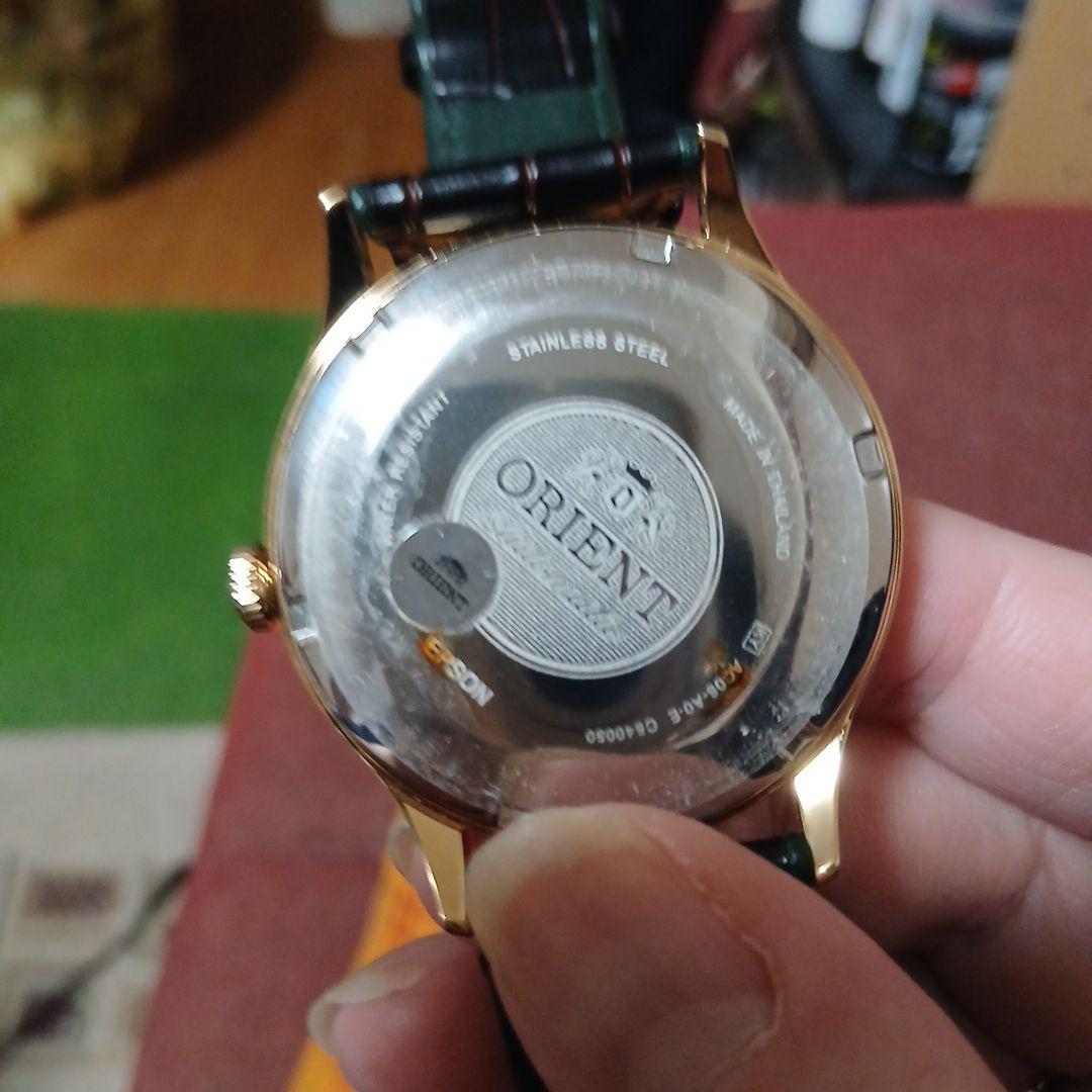 ORIENT グリーン文字盤 アナログ時計　さらに値下げしました。