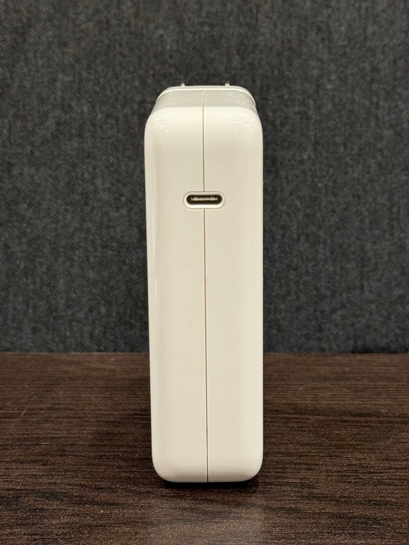 Apple 140W USB-C 電源アダプタ + MagSafe 3ケーブル