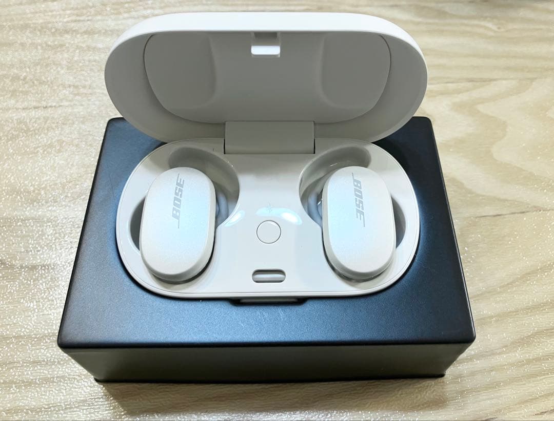 BOSE QC Earbuds 第1世代 白 ジャンク イヤホン不良