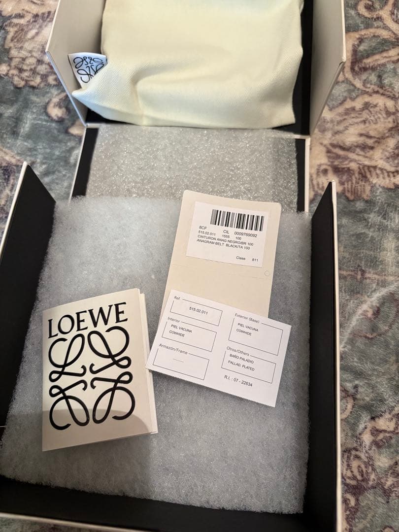 LOEWE レザーベルト ブラック シルバーアナグラム サイズ100