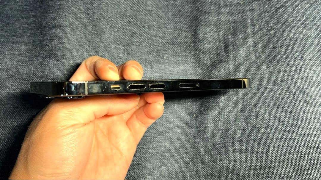 【タケ】iPhone 13 Pro 256GB グラファイト SIMフリー