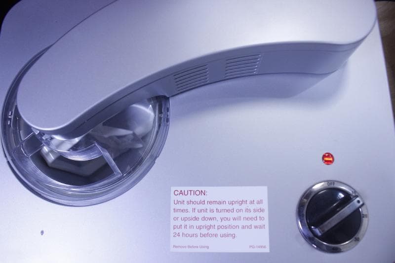 ◆クイジナート コンプレッサー付アイスクリームメーカー ICE-50BC