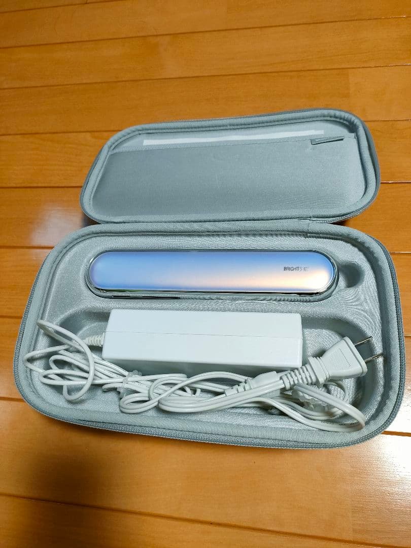 パナソニック フォトブライトショット 美顔器　EH-SL85-W