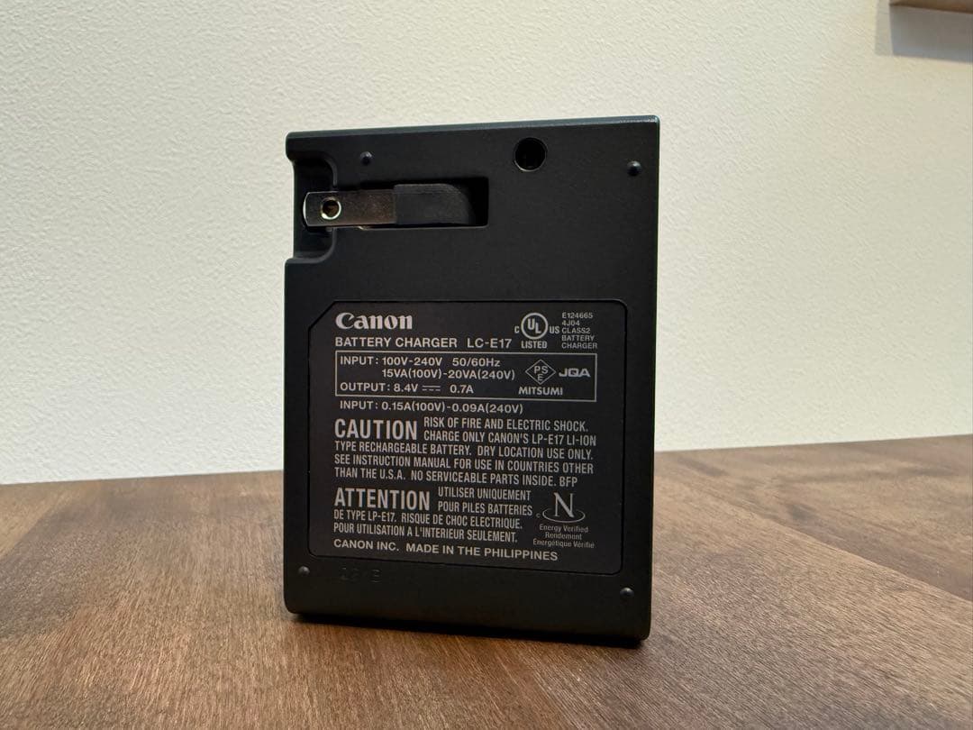 [最終値下げ]Canon EOS R100 本体