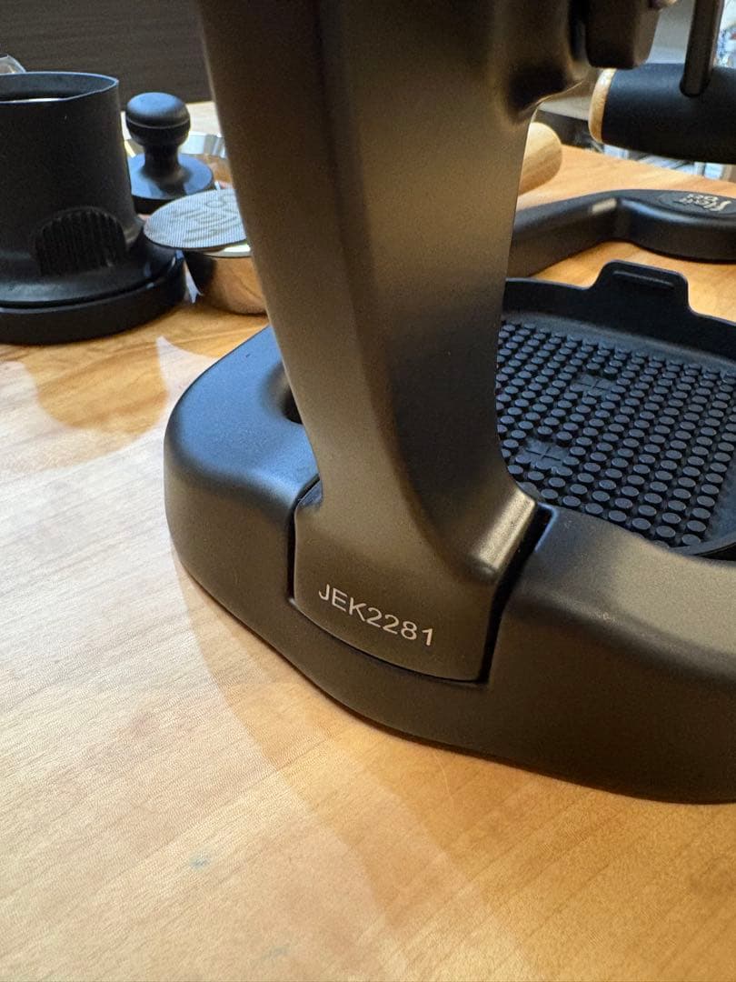 手動エスプレッソマシン Flair 58：希望でNano Foamerなど付属