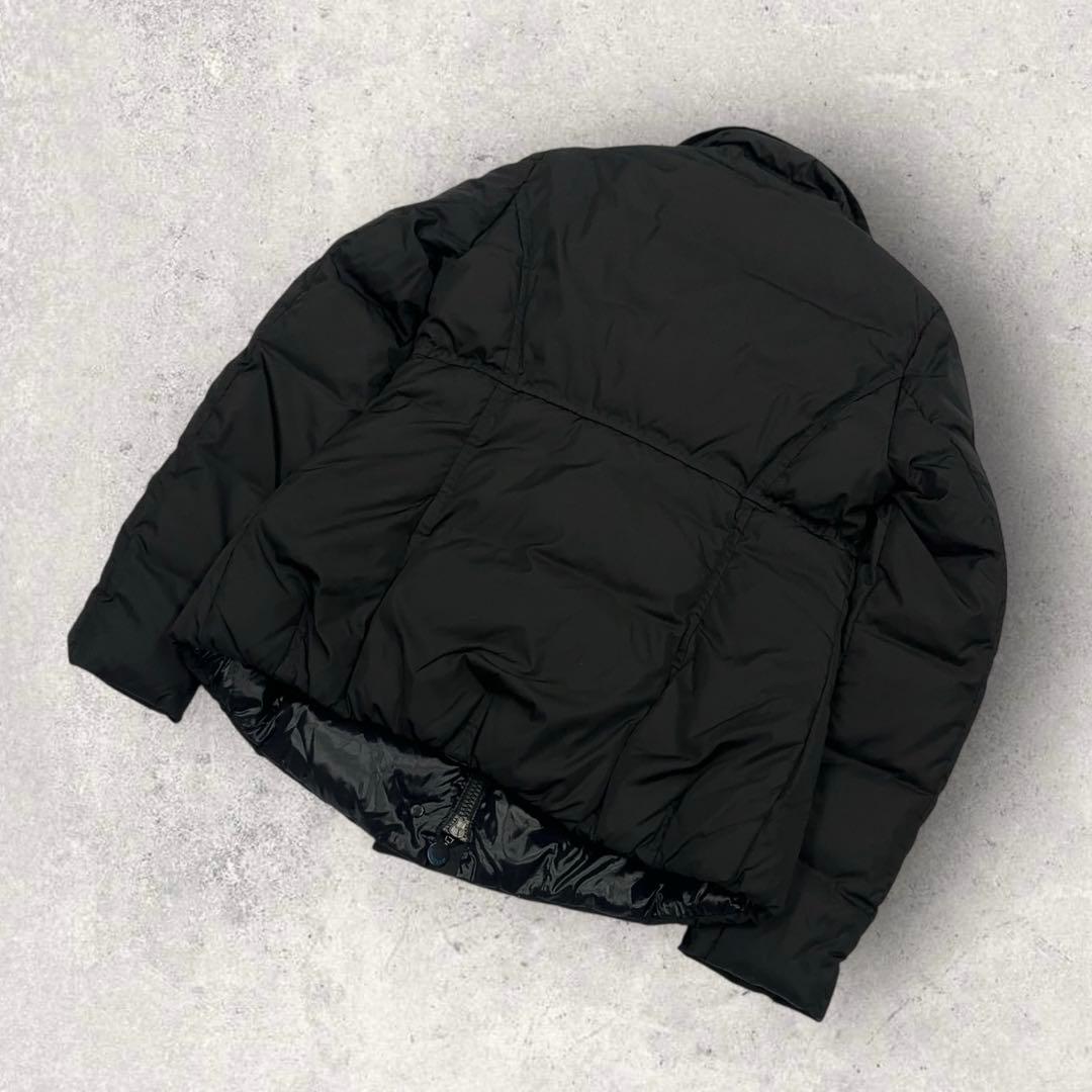 1966【美品・コード鑑定済み】モンクレール　POISON ダウンジャケット　黒