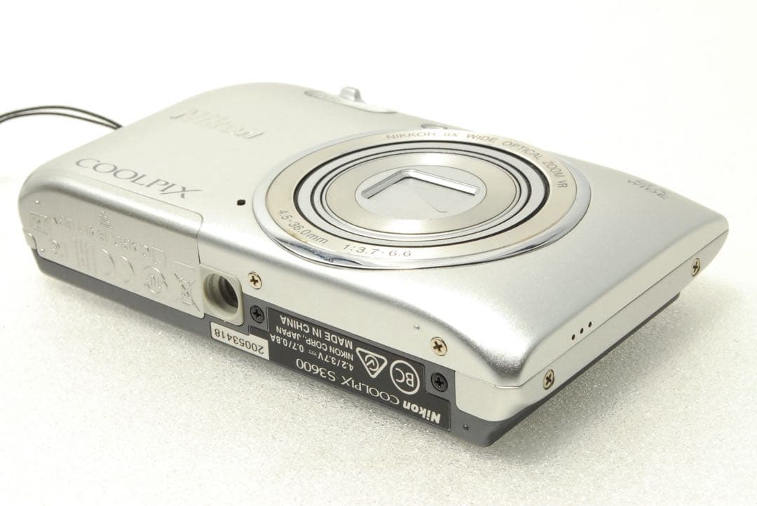 o5 様フォロー割_Nikon COOLPIX S3600❤️ニコン シルバー