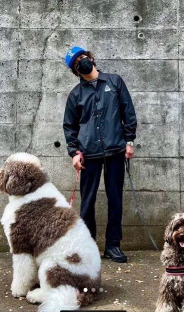 love ear art コーチジャケット