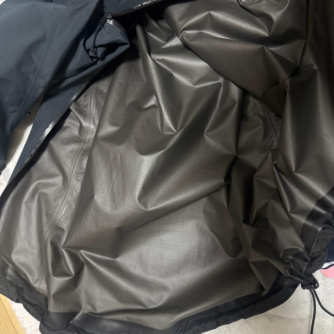 超メルカリ市　アークテリクス　アノラック