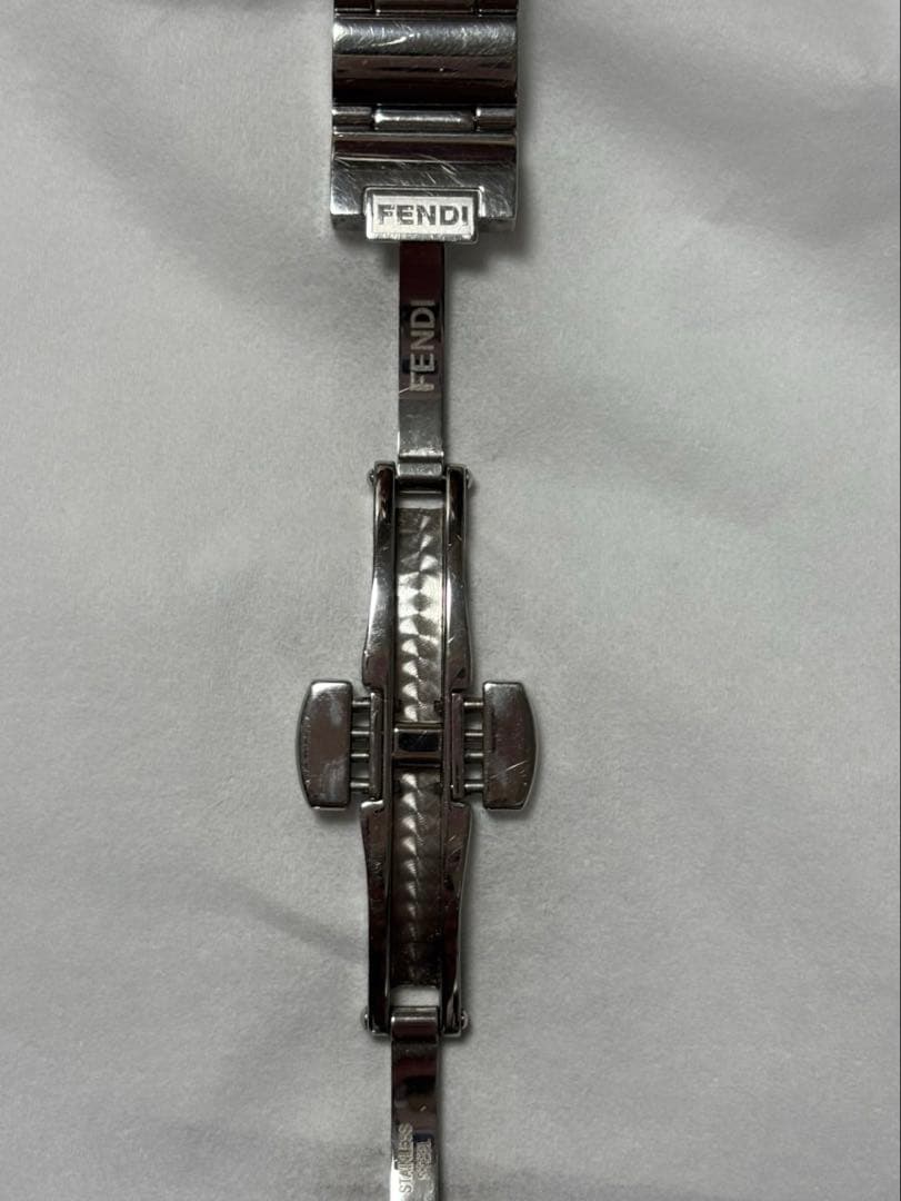 FENDI クアドロ 12Pダイヤ ウォッチ レディース 腕時計 電池交換済み
