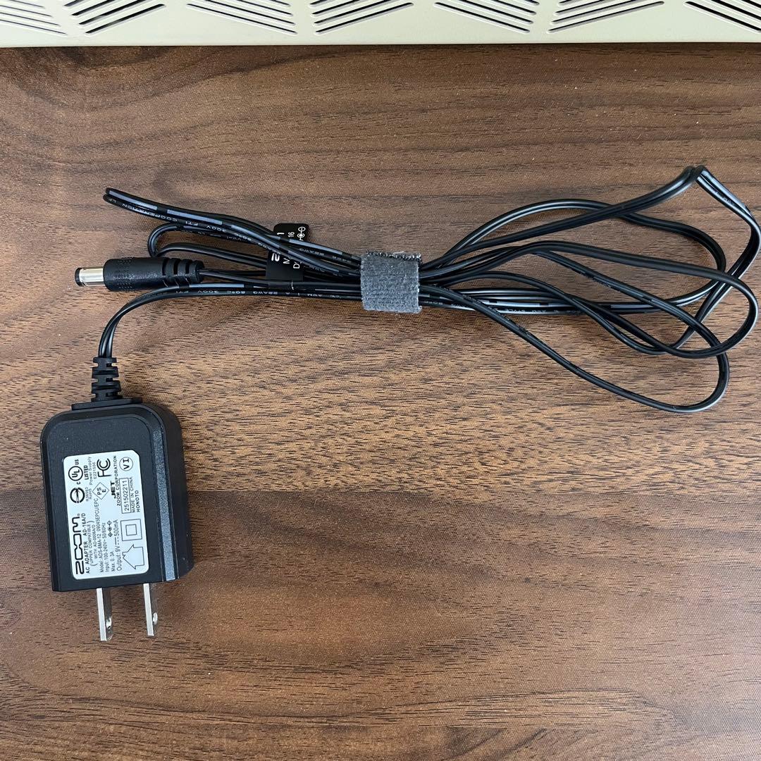 ZOOM G2 FOUR ズーム ギターマルチエフェクター＆フットスイッチハット