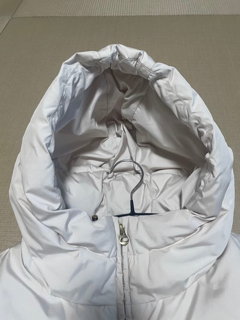 イエナ　ホワイト フード付き ダウンジャケット