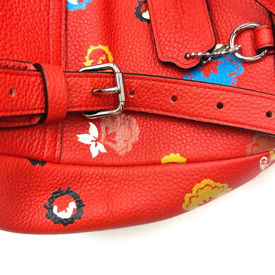 COACH 　コーチ　フローラル　ターンロック　ミニリュック　 花柄 　レッド