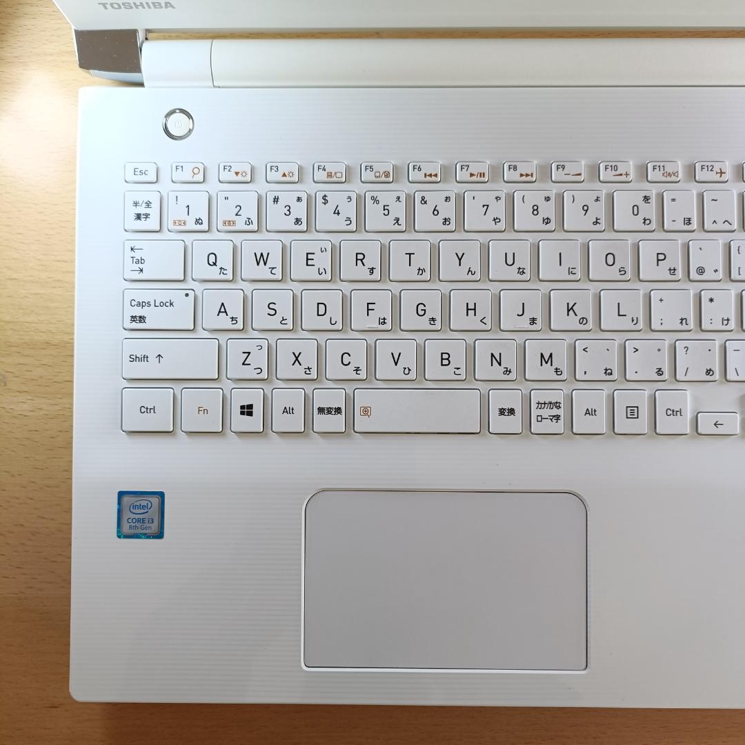 ノートPC Windows11 8世代 i3 SSD メモリ8GB 東芝 カメラ