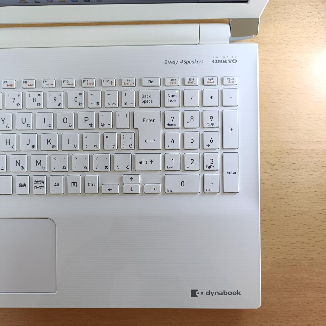 ノートPC Windows11 8世代 i3 SSD メモリ8GB 東芝 カメラ