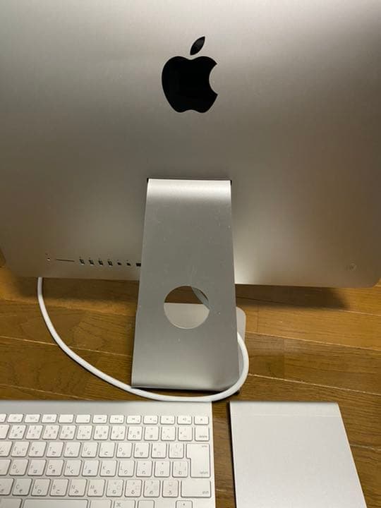 Apple 21.5インチiMac late2013