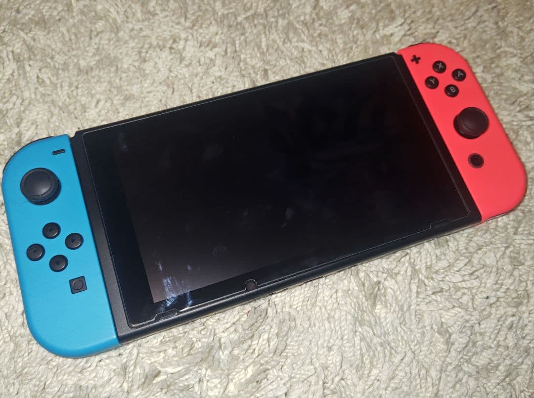 【動作確認済】NintendoSwitch　ニンテンドースイッチ　保護フィルム付