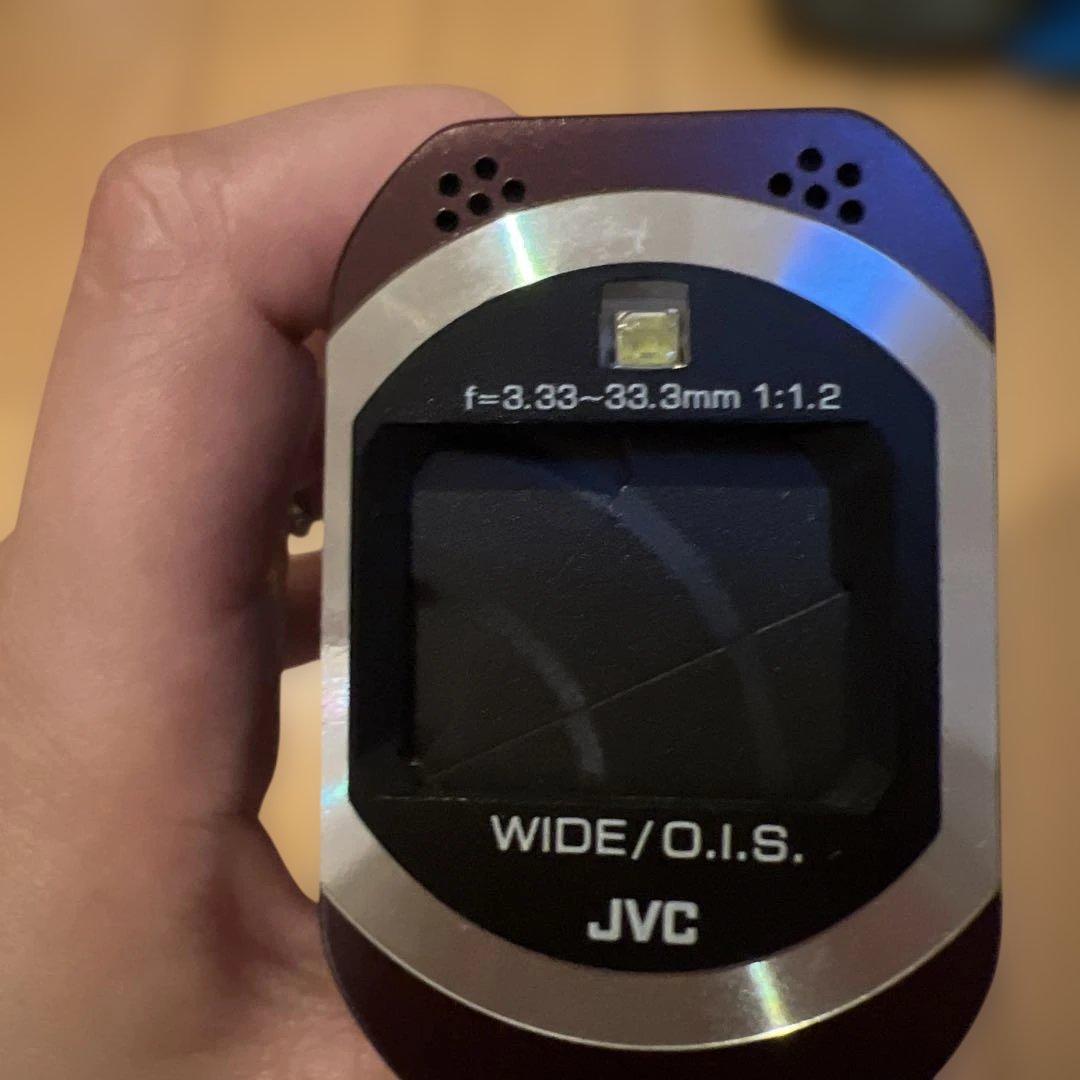 ビデオカメラ　JVC