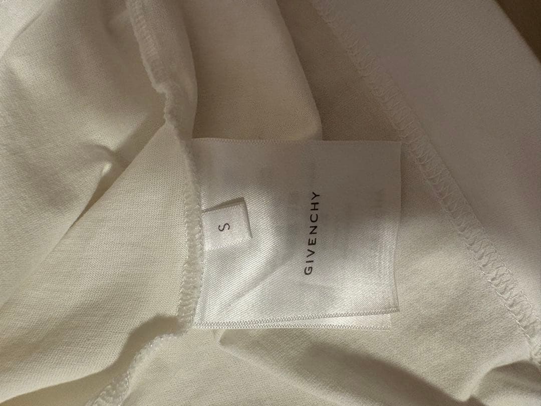 GIVENCHY ホワイト 長袖Tシャツ S