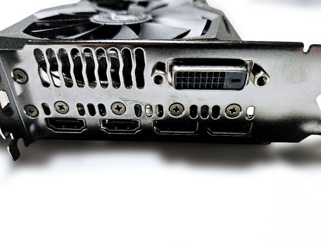 ASUS GTX 1080 グラフィックボード