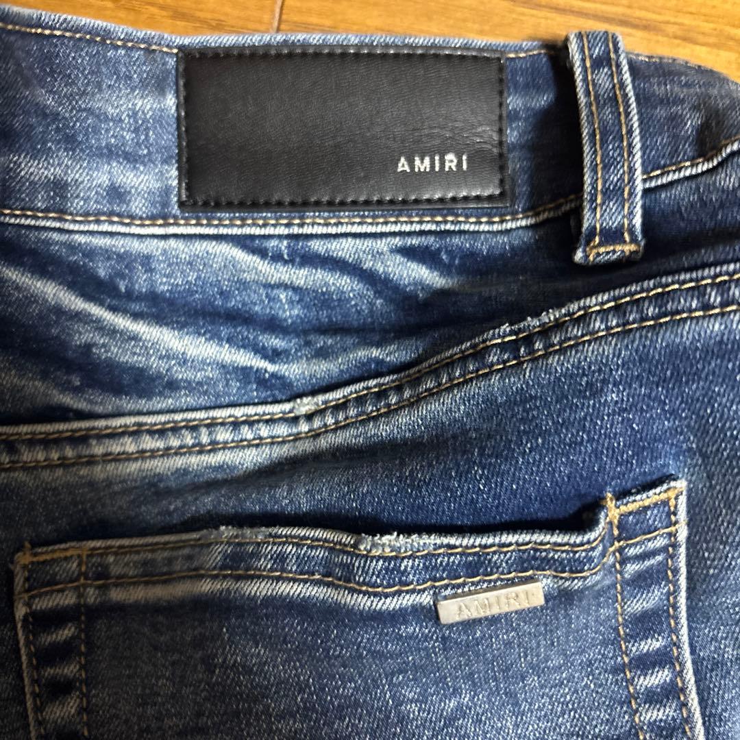 AMIRI ダメージデニムパンツ