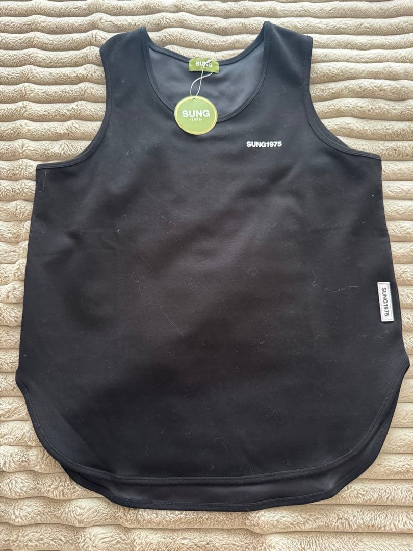 ブラックタンクトップ SUNG1975