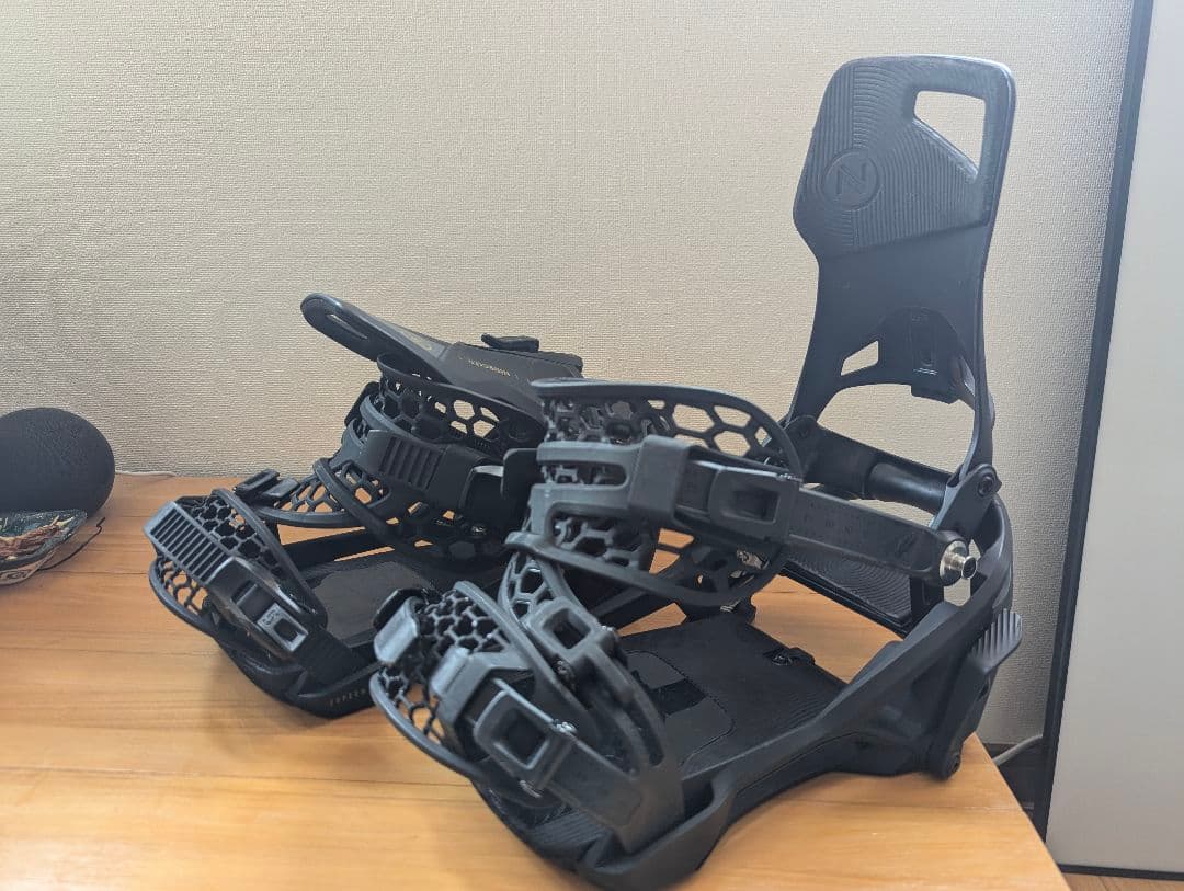 Nidecker supermatic ビンディング