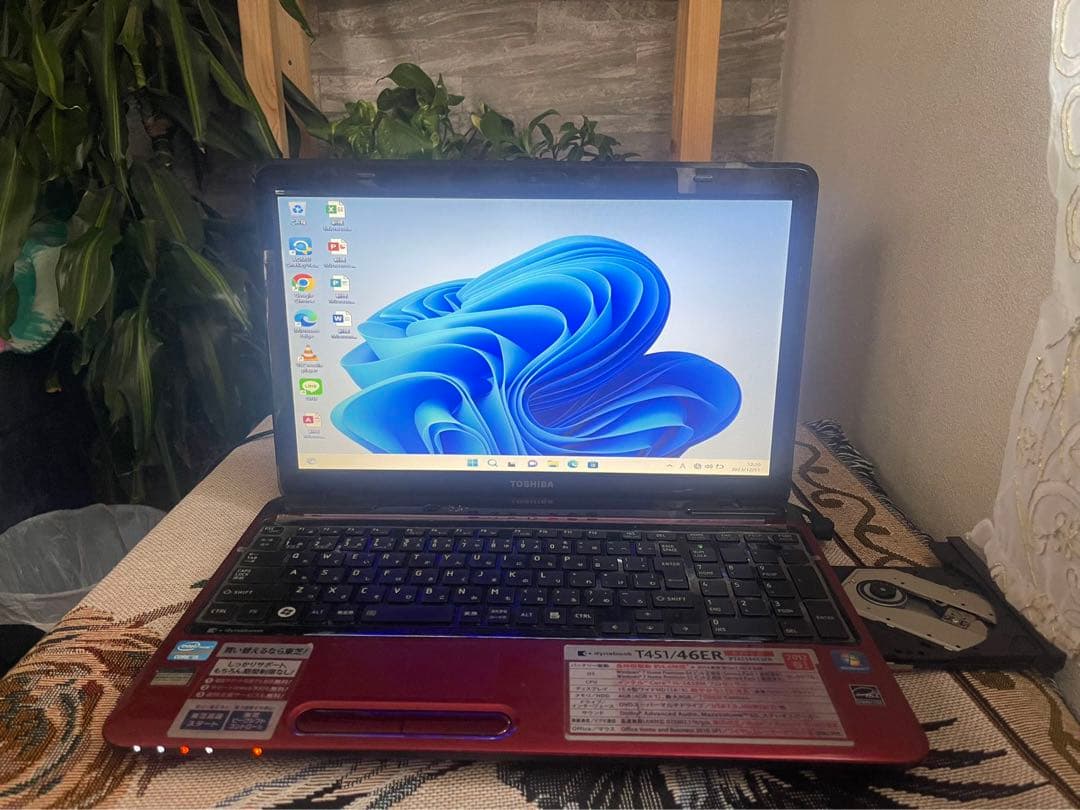東芝ノートパソコン✨15.6インチ✨Core i5✨Windows11✨4GB✨