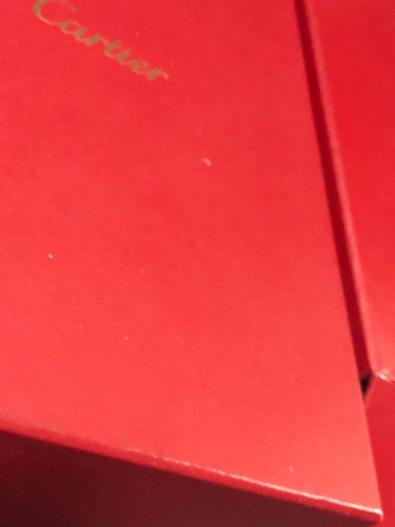 カルティエ　マイヨンパンテール等に　大型ネックレスケース