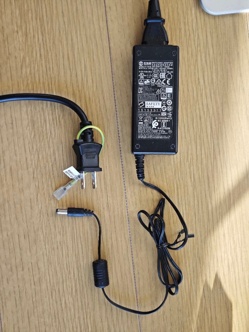 【美品】HP 27ea　27インチ　モニター　スピーカー内蔵　狭縁ベゼル　FHD