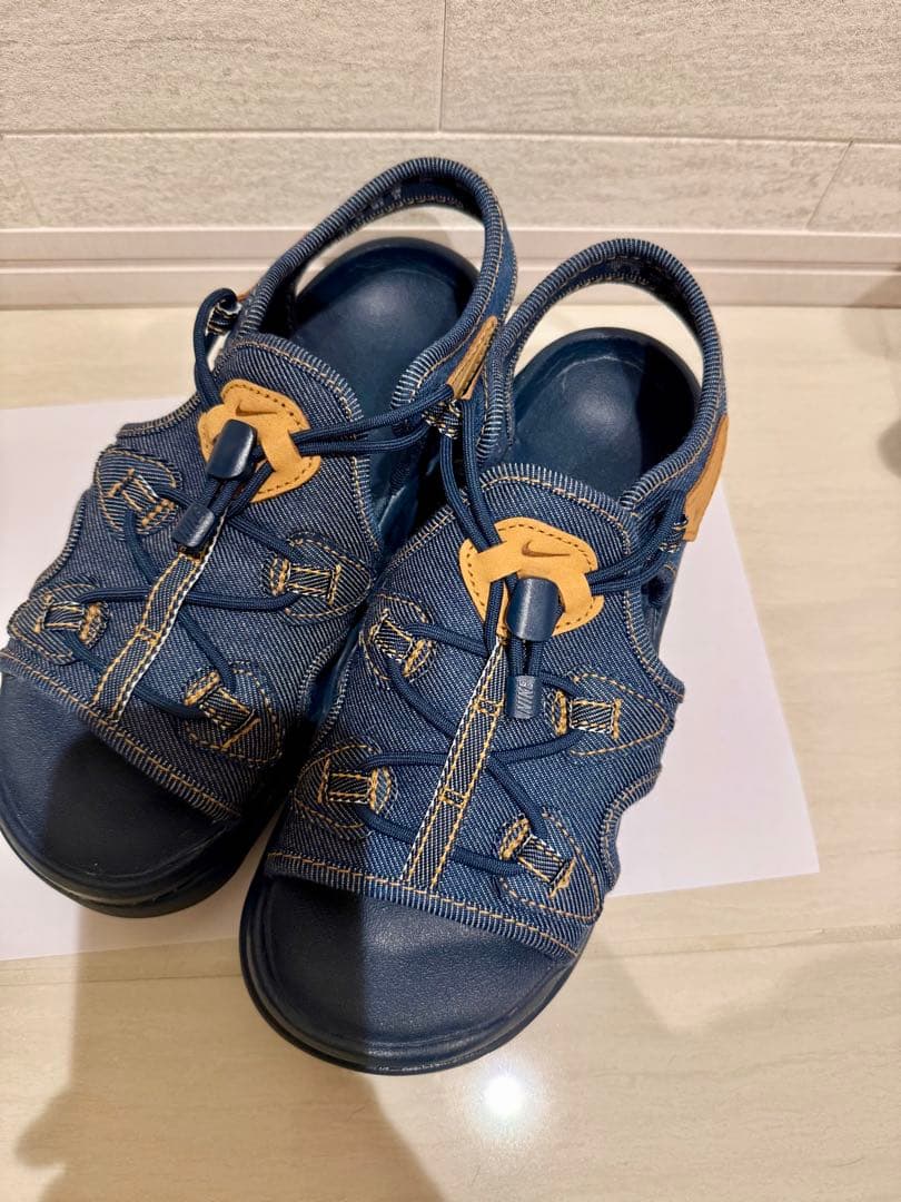 完売品・入手困難　NIKE エアマックスココ デニム 23cm
