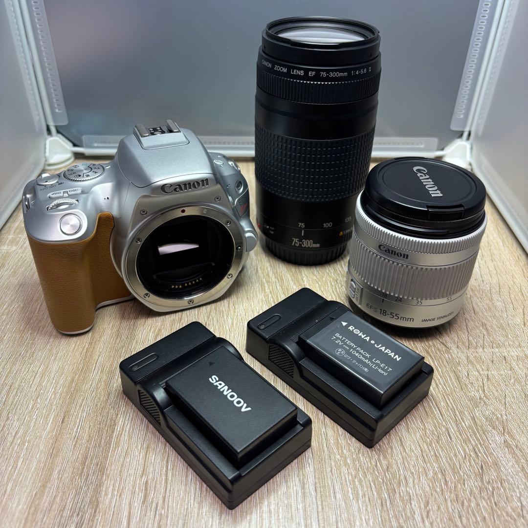 Canon EOS kiss x9 デジタル一眼レフ レンズ&バッテリー セット