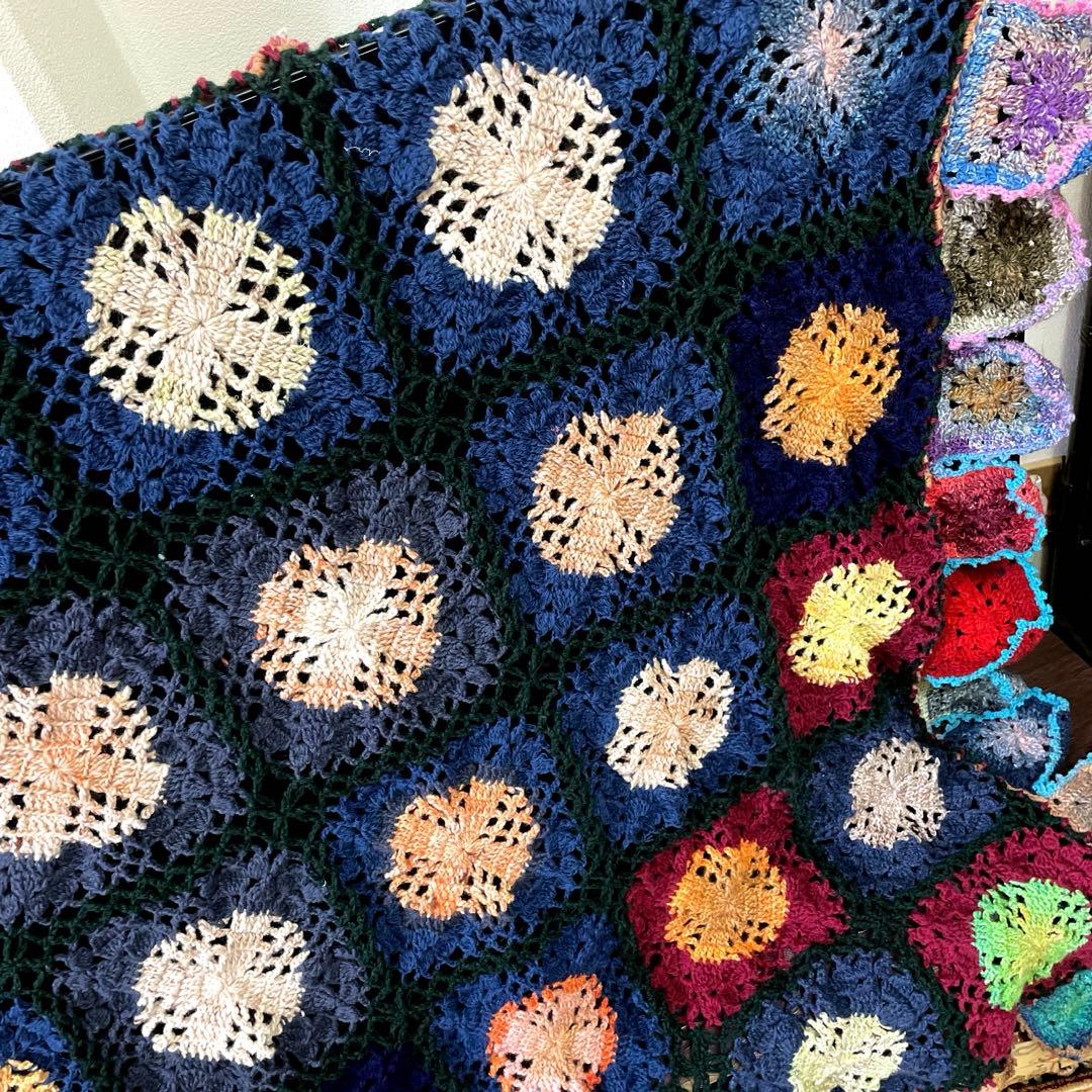 ★ノロ毛糸★かぎ針編みゆったりマルチなブランケット 〜暖笑〜120×130cm