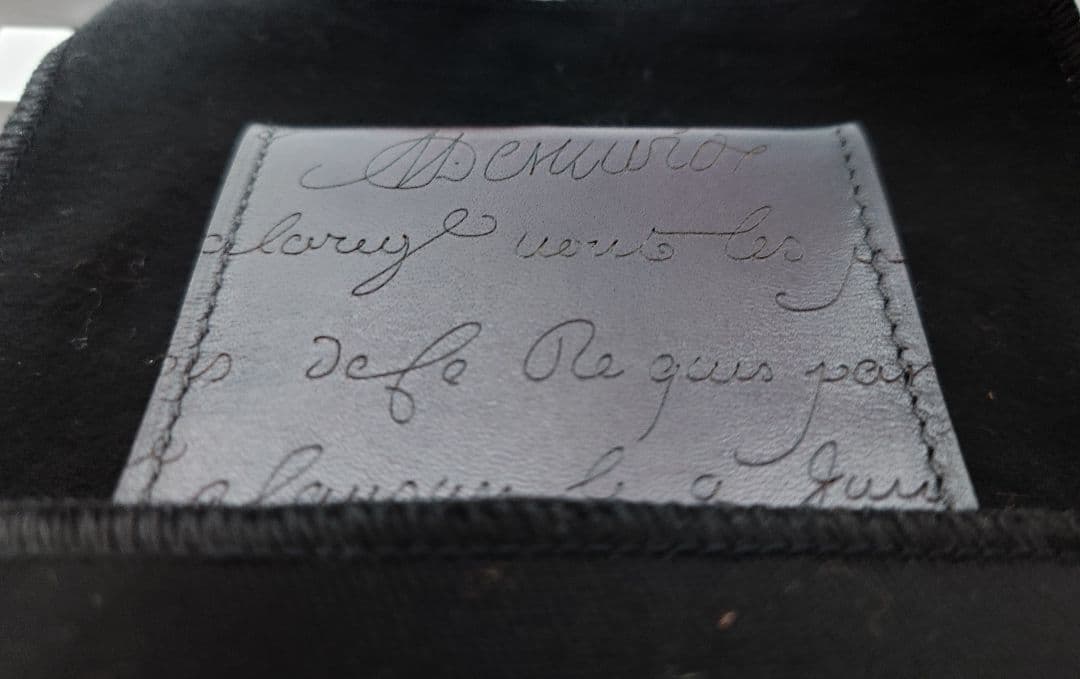 Berluti 　オリジンマネーパース