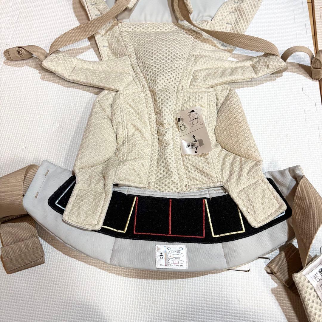【美品】ergobaby OMNI BREEZE サンドベージュ 抱っこ紐