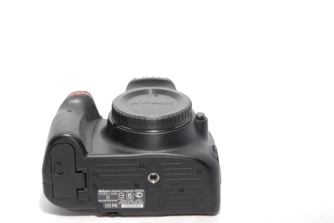 ✨Nikon D5100✨初心者モデル✨ショット数少✨一眼レフ
