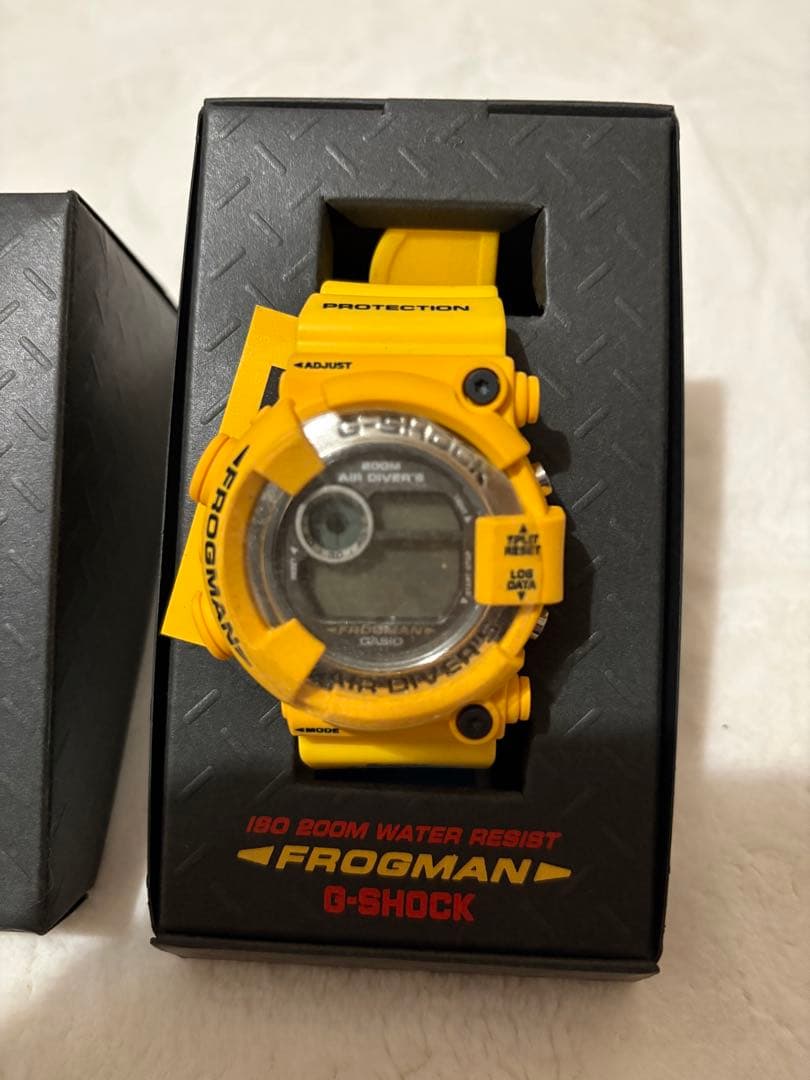 フ*ー様 極美品 G-SHOCK DW-8250Y フロッグマン メインイエロー