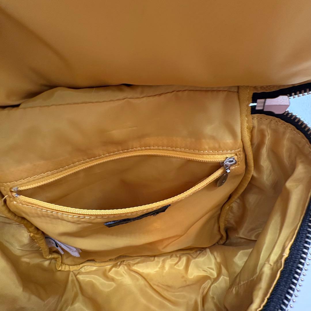 未使用　agnes b. ミニリュックバックパックアニエスベー別売りチャーム付き