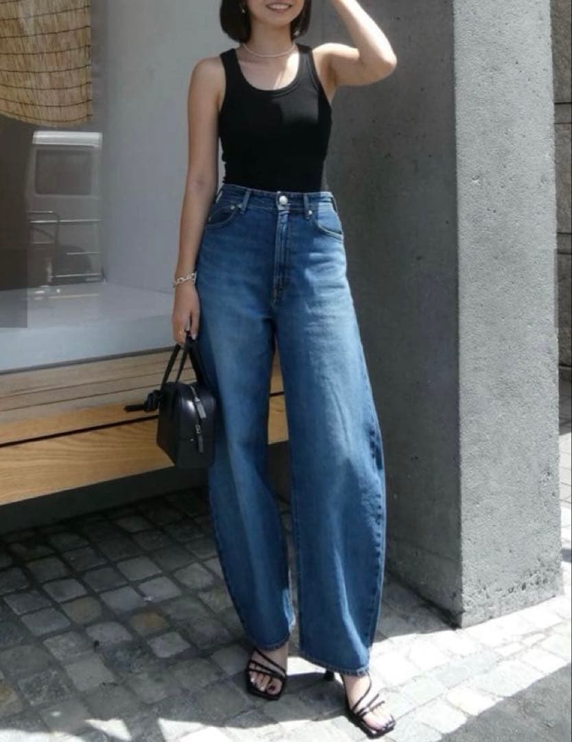 ヤヌーク カーブテーパード LAURA 22 YANUK 定価31,900円