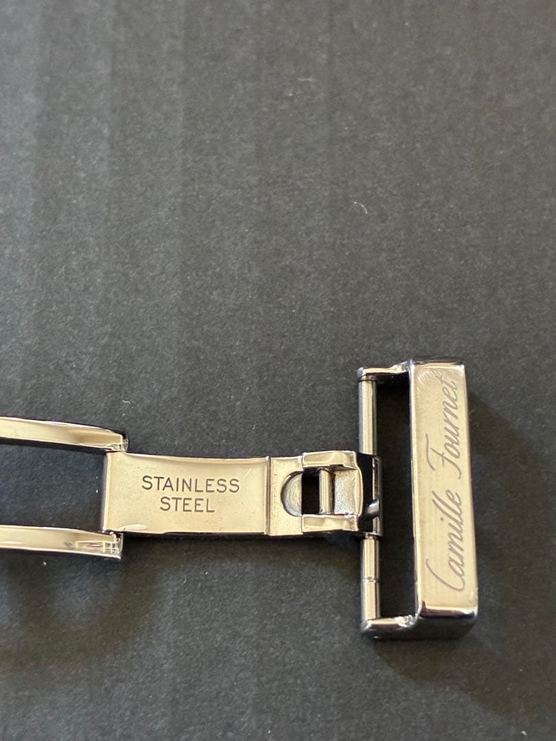 【ハイス】カミーユフォルネ　Dバックル　筆記体ロゴ　おまけ付き