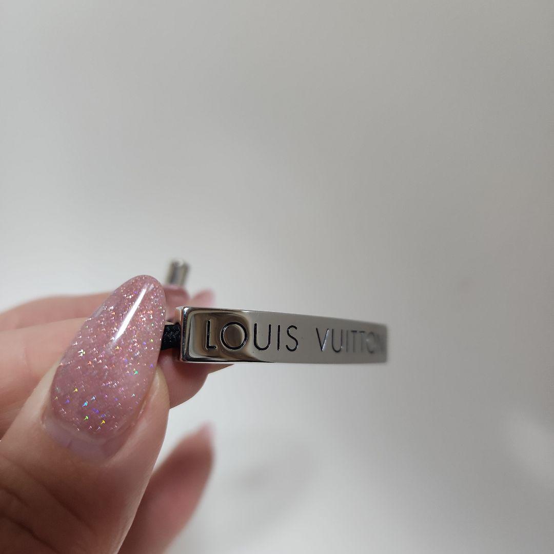 美品⭐LOUIS VUITTON⭐ルイヴィトン⭐ブラックレザーバングル