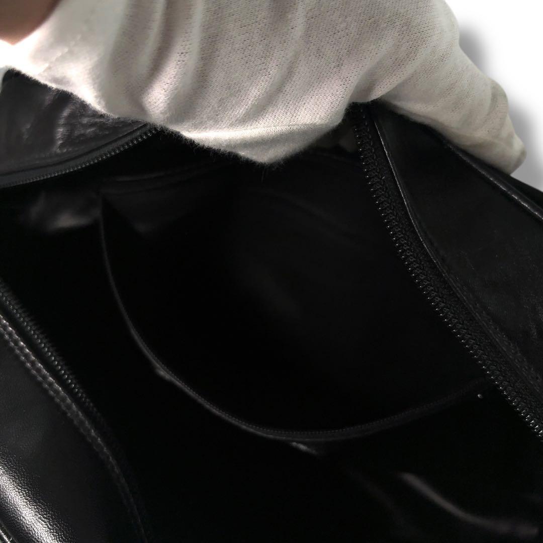 【極美品】ハンティングワールド　ショルダー オールレザー　メッセンジャー　ロゴ